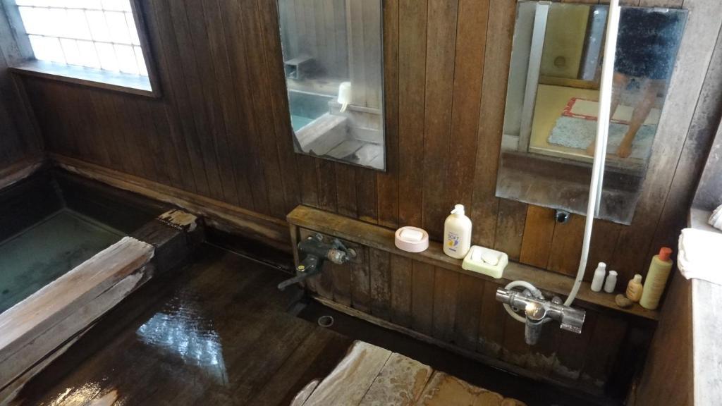 Hôtel Yoneyamakan à Kusatsu  Extérieur photo